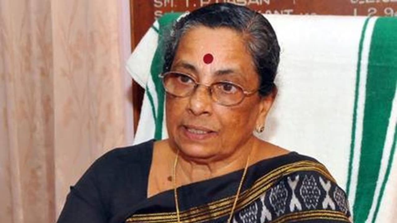 ക്വാറന്‍റൈൻ വിവരമറിയാൻ എത്തിയവരോട് തട്ടിക്കയറി; സിപിഎം നേതാവ് എകെ പ്രേമജത്തിന് എതിരെ കേസ്