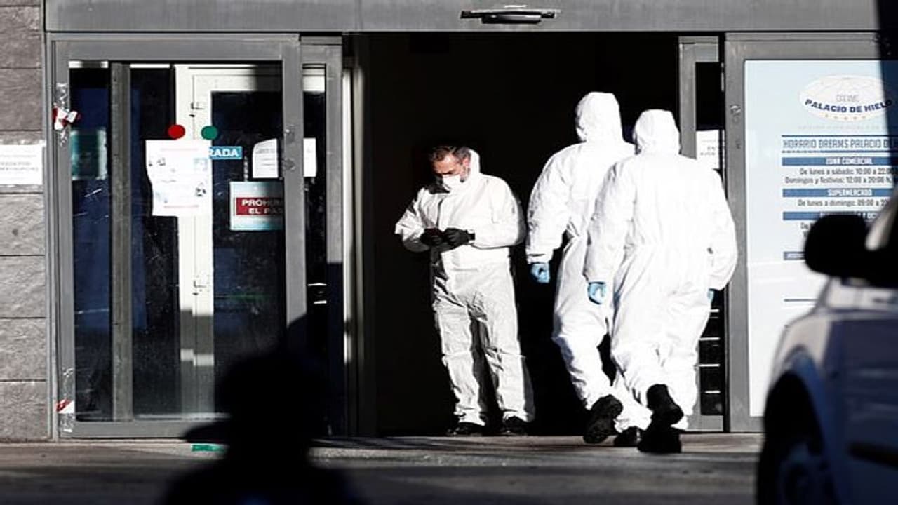 తెలంగాణలో మరో మూడు కరోనా పాజిటివ్ కేసులు: 36కు చేరిన సంఖ్య తెలంగాణలో మరో మూడు కరోనా పాజిటివ్ కేసులు: 36కు చేరిన సంఖ్య