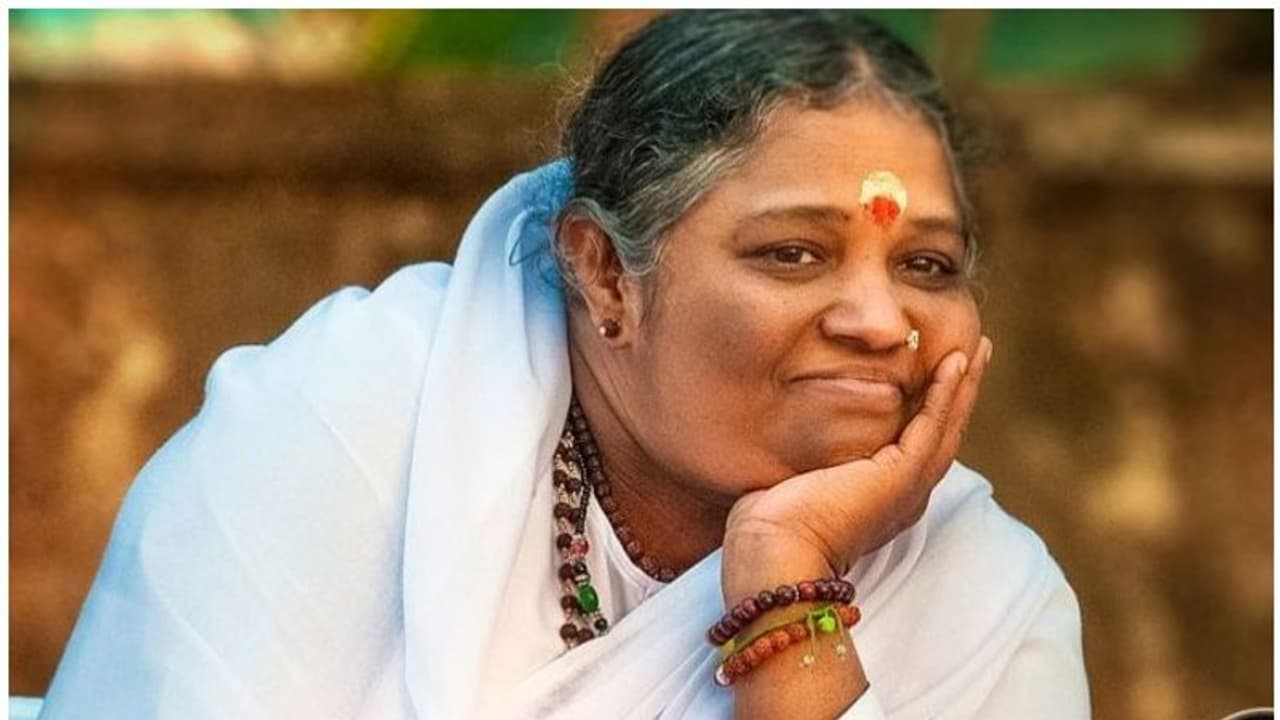 മാര്ച്ച് 5ന് ശേഷം ആരെയും പുറത്തുനിന്നും പ്രവേശിപ്പിച്ചില്ലെന്ന് അമൃതാനന്ദമയി ആശ്രമം മാര്ച്ച് 5ന് ശേഷം ആരെയും പുറത്തുനിന്നും പ്രവേശിപ്പിച്ചില്ലെന്ന് അമൃതാനന്ദമയി ആശ്രമം