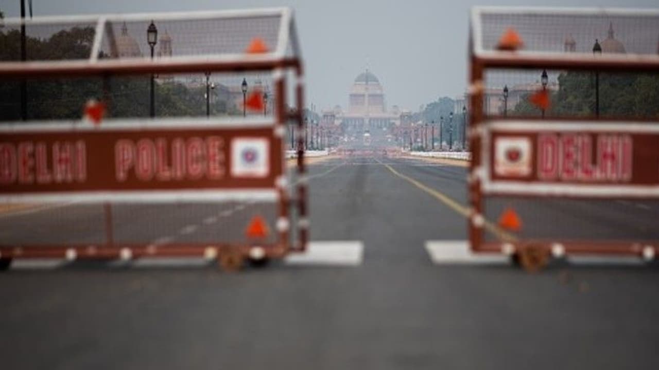 ലോക്ക് ഡൗൺ നീട്ടുമെന്ന വാർത്തകൾ തള്ളി കേന്ദ്ര സർക്കാർ ലോക്ക് ഡൗൺ നീട്ടുമെന്ന വാർത്തകൾ തള്ളി കേന്ദ്ര സർക്കാർ