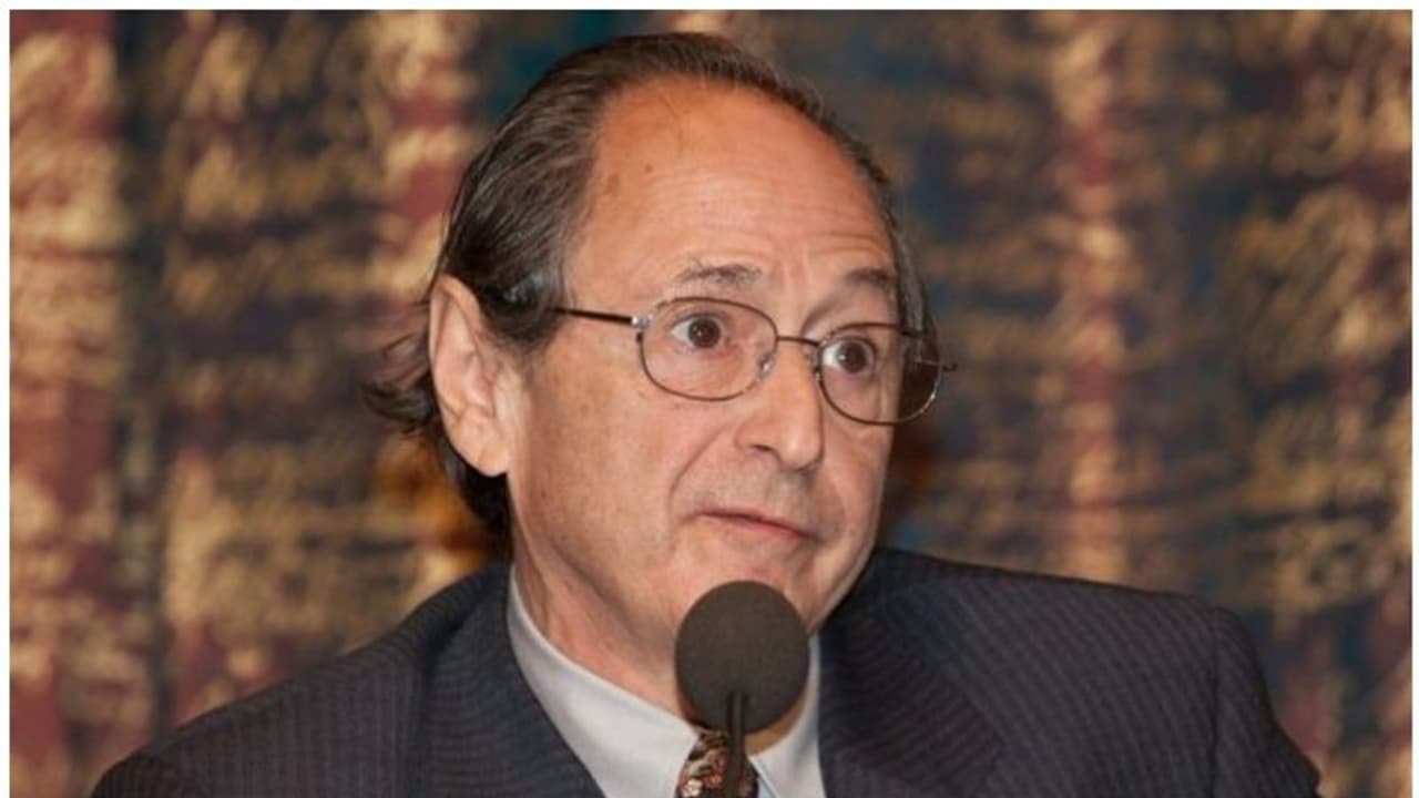 கொரோனாவில் இருந்து விரைவில் அமெரிக்கா மீளும்..!! இந்த வைரஸ் மாதக் கணக்கில் இருக்காது, அறிவியல் ஆய்வாளர் தகவல். கொரோனாவில் இருந்து விரைவில் அமெரிக்கா மீளும்..!! இந்த வைரஸ் மாதக் கணக்கில் இருக்காது, அறிவியல் ஆய்வாளர் தகவல்.