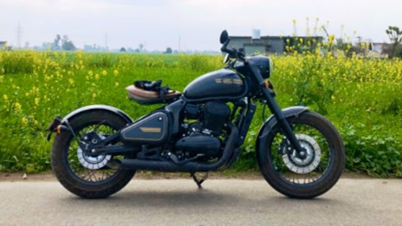 కరోనాపై లాక్ డౌన్ ఎఫెక్ట్: జావా బైక్స్ తయారీ నిలిపివేత కరోనాపై లాక్ డౌన్ ఎఫెక్ట్: జావా బైక్స్ తయారీ నిలిపివేత