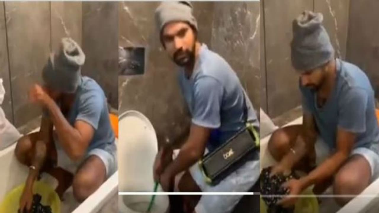 പെട്ടന്ന് തീര്ത്താല് അടുത്ത പണി തരാം; കൊറോണക്കാലത്ത് ധവാന് വീട്ടുജോലി നല്കി ഭാര്യ രസകരമായ വീഡിയോ പെട്ടന്ന് തീര്ത്താല് അടുത്ത പണി തരാം; കൊറോണക്കാലത്ത് ധവാന് വീട്ടുജോലി നല്കി ഭാര്യ രസകരമായ വീഡിയോ