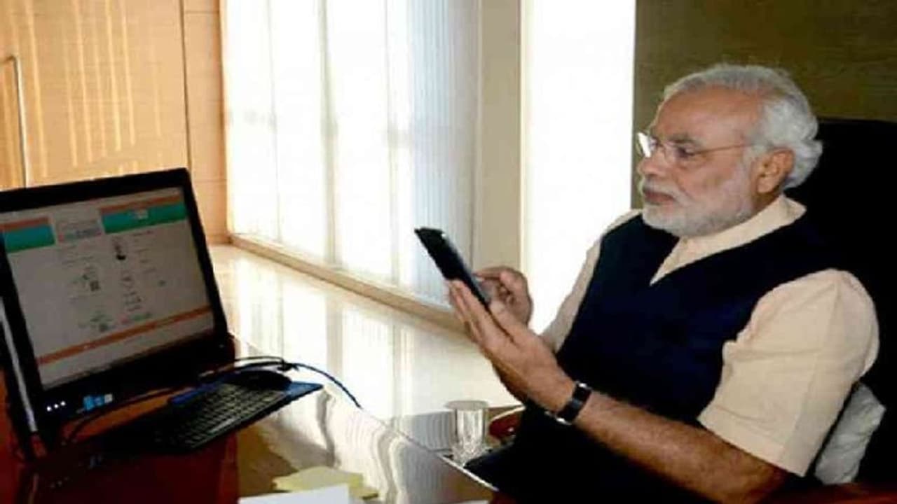 इस कारण काशी के लोगों से ही PM मोदी ने की बात, खुद किया इसलिए ये वाट्सएप नंबर साझा इस कारण काशी के लोगों से ही PM मोदी ने की बात, खुद किया इसलिए ये वाट्सएप नंबर साझा