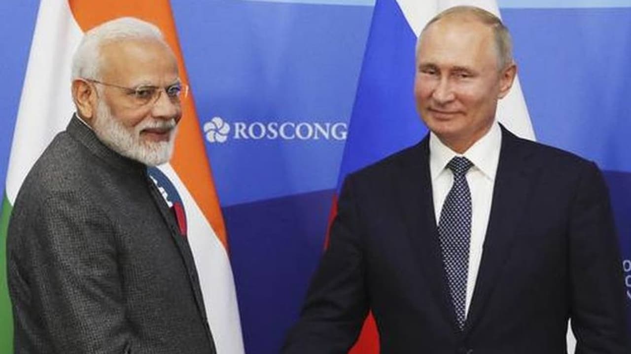 பலத்த அடி கொடுக்க தயாரான இந்தியா... சேதாரத்தை நினைத்து ஆடிப்போய் கிடக்கும் சீனா..! பலத்த அடி கொடுக்க தயாரான இந்தியா... சேதாரத்தை நினைத்து ஆடிப்போய் கிடக்கும் சீனா..!