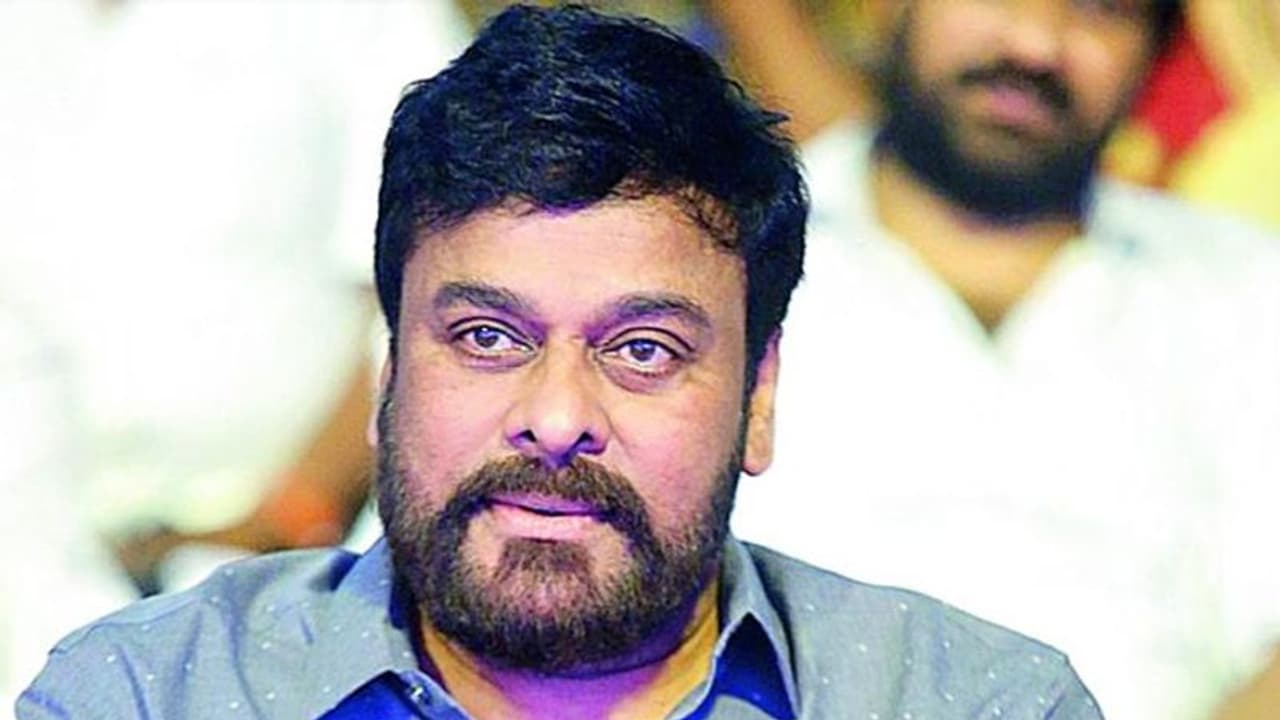 మెగా సాయం.. సినీ కార్మికులకు రూ. కోటి విరాళం ప్రకటించిన చిరు మెగా సాయం.. సినీ కార్మికులకు రూ. కోటి విరాళం ప్రకటించిన చిరు