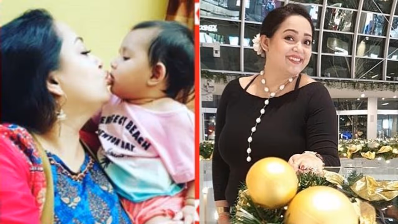 ঠোঁটে ঠোঁট রেখে চুমু খেয়ে আদরে মত্ত অপরাজিতা , লকডাউনের বাজারে কোলে এল ছোট্ট ডুগডুগি ঠোঁটে ঠোঁট রেখে চুমু খেয়ে আদরে মত্ত অপরাজিতা , লকডাউনের বাজারে কোলে এল ছোট্ট ডুগডুগি