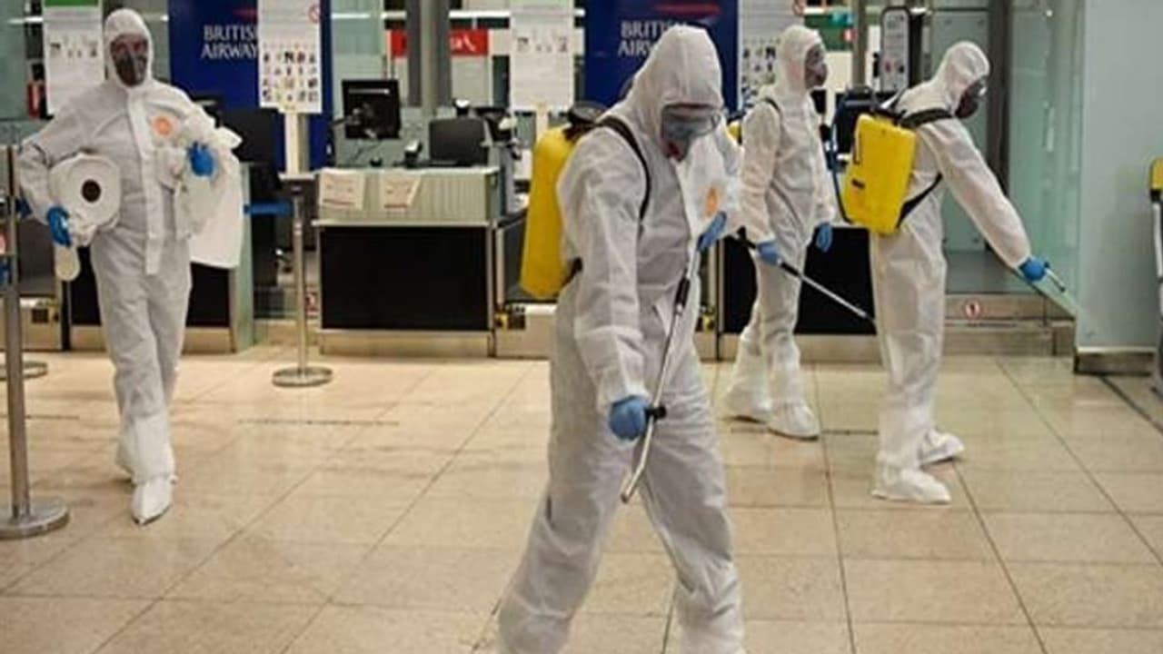 भारत में कोरोना कम्युनिटी ट्रांसमिशन की बात गलत, 24 घंटे में सिर्फ 42 केस भारत में कोरोना कम्युनिटी ट्रांसमिशन की बात गलत, 24 घंटे में सिर्फ 42 केस