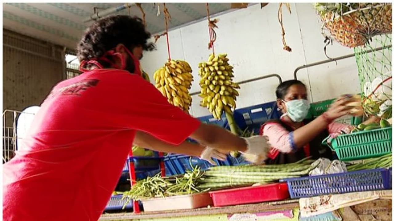 തിരുവനന്തപുരത്ത് സാധനങ്ങൾ വാങ്ങാൻ വീടിന് പുറത്തിറങ്ങണ്ട; ഈ നമ്പറുകളിൽ വിളിച്ചാൽ മതി തിരുവനന്തപുരത്ത് സാധനങ്ങൾ വാങ്ങാൻ വീടിന് പുറത്തിറങ്ങണ്ട; ഈ നമ്പറുകളിൽ വിളിച്ചാൽ മതി