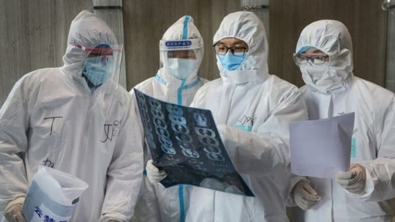 കൊവിഡ് 19: ആരോഗ്യ പ്രവർത്തകരുടെ മാനസികാരോഗ്യം; ശ്രദ്ധിക്കേണ്ട കാര്യങ്ങള്‍...