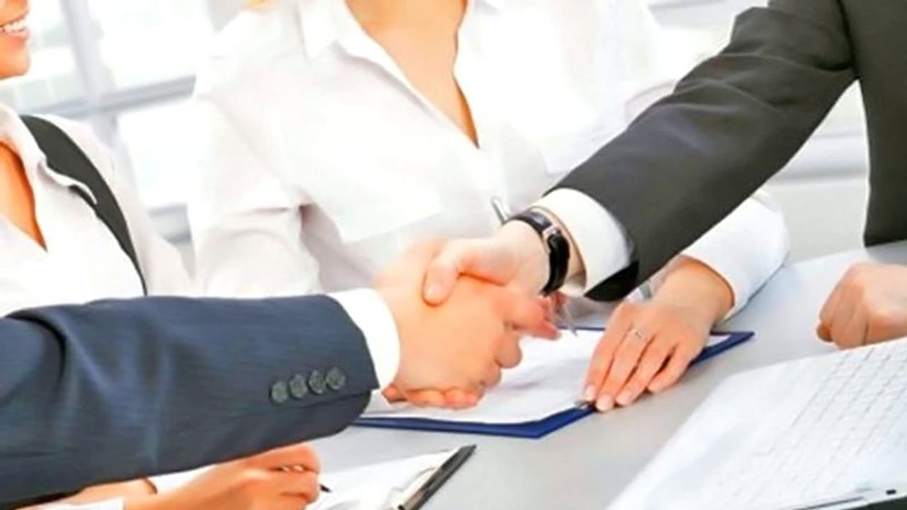 चैत्र नवरात्रि: इंटरव्यू में सफलता और मनचाहा लाइफ पार्टनर पाने के लिए 2 अप्रैल से पहले करें ये उपाय चैत्र नवरात्रि: इंटरव्यू में सफलता और मनचाहा लाइफ पार्टनर पाने के लिए 2 अप्रैल से पहले करें ये उपाय