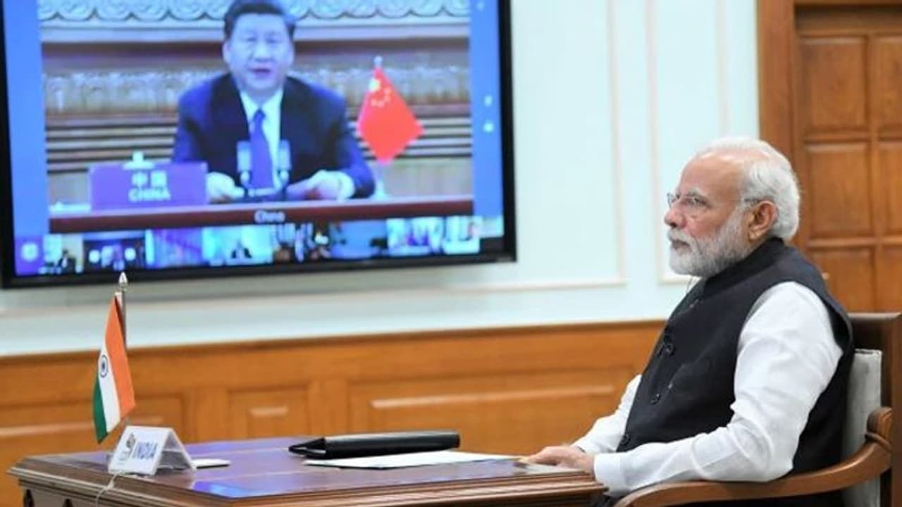 G20 नेताओं ने कोरोना वायरस संकट से निपटने के लिये 5,000 अरब डालर देने का किया वादा G20 नेताओं ने कोरोना वायरस संकट से निपटने के लिये 5,000 अरब डालर देने का किया वादा