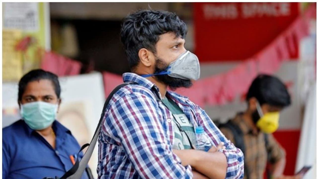 കൊവിഡ്; സേലം, ഈറോഡ് ജില്ലകളിൽ അതീവ ജാഗ്രതാ നിർദ്ദേശം കൊവിഡ്; സേലം, ഈറോഡ് ജില്ലകളിൽ അതീവ ജാഗ്രതാ നിർദ്ദേശം