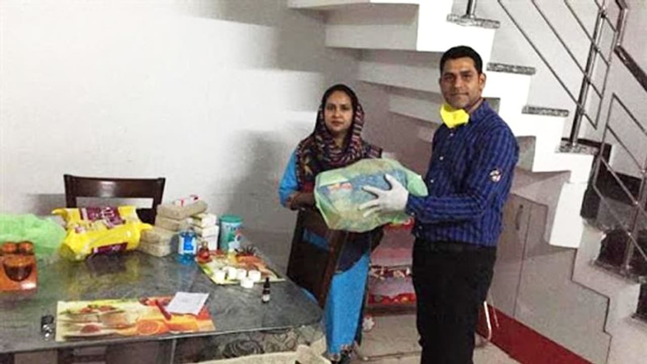 पंजाब में कर्फ्यू के बीच अच्छी खबर, जालंधर जिला प्रशासन ने 3 माह की बच्ची के लिए जरूरी दवाएं घर तक पहुंचाई पंजाब में कर्फ्यू के बीच अच्छी खबर, जालंधर जिला प्रशासन ने 3 माह की बच्ची के लिए जरूरी दवाएं घर तक पहुंचाई