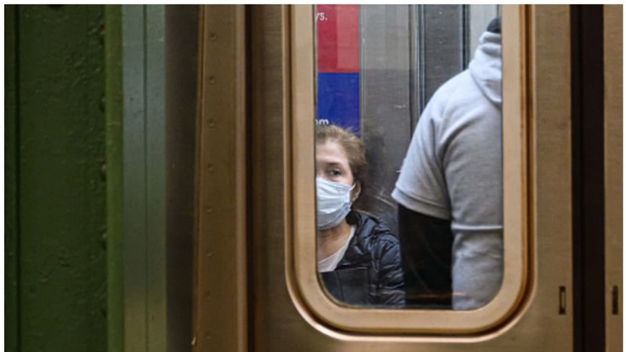 ഭീതി വിതച്ച് കൊവിഡ്; യുഎസില്‍ രോഗികളുടെ എണ്ണം ഒരുലക്ഷം കടന്നു, മരണം 1500