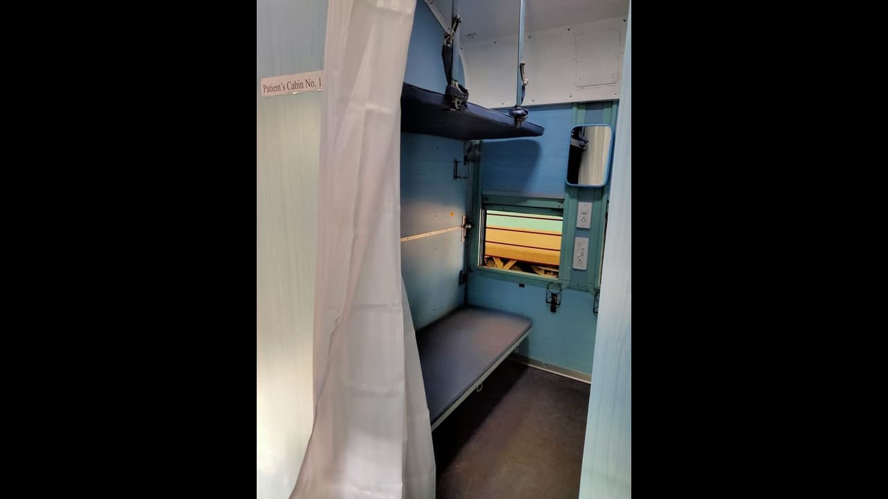 915 കോടി രൂപയുടെ കരാർ; ബംഗ്ലാദേശ് റെയിൽവേക്ക് 200 പാസഞ്ചർ കോച്ചുകൾ നൽകാനൊരുങ്ങി ഇന്ത്യൻ റെയിൽവേ 915 കോടി രൂപയുടെ കരാർ; ബംഗ്ലാദേശ് റെയിൽവേക്ക് 200 പാസഞ്ചർ കോച്ചുകൾ നൽകാനൊരുങ്ങി ഇന്ത്യൻ റെയിൽവേ