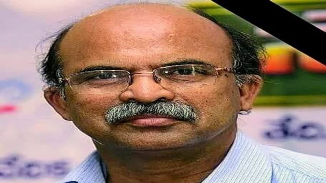 శ్రీరామోజు హరగోపాల్ కవిత : ఆ నలుగురి కోసం... శ్రీరామోజు హరగోపాల్ కవిత : ఆ నలుగురి కోసం...