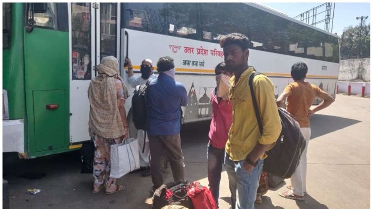 വീട്ടിലെത്താൻ കിലോമീറ്ററുകൾ നടക്കണ്ട; പുതിയ സംവിധാനം ഏർപ്പെടുത്തി ഉത്തർപ്രദേശ് സർക്കാർ വീട്ടിലെത്താൻ കിലോമീറ്ററുകൾ നടക്കണ്ട; പുതിയ സംവിധാനം ഏർപ്പെടുത്തി ഉത്തർപ്രദേശ് സർക്കാർ