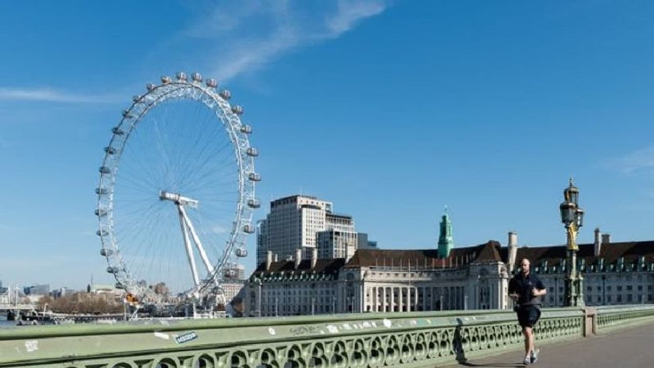 బిగ్ బ్రేకింగ్: మరో 6 నెలలపాటు దేశమంతా లాక్ డౌన్! బిగ్ బ్రేకింగ్: మరో 6 నెలలపాటు దేశమంతా లాక్ డౌన్!