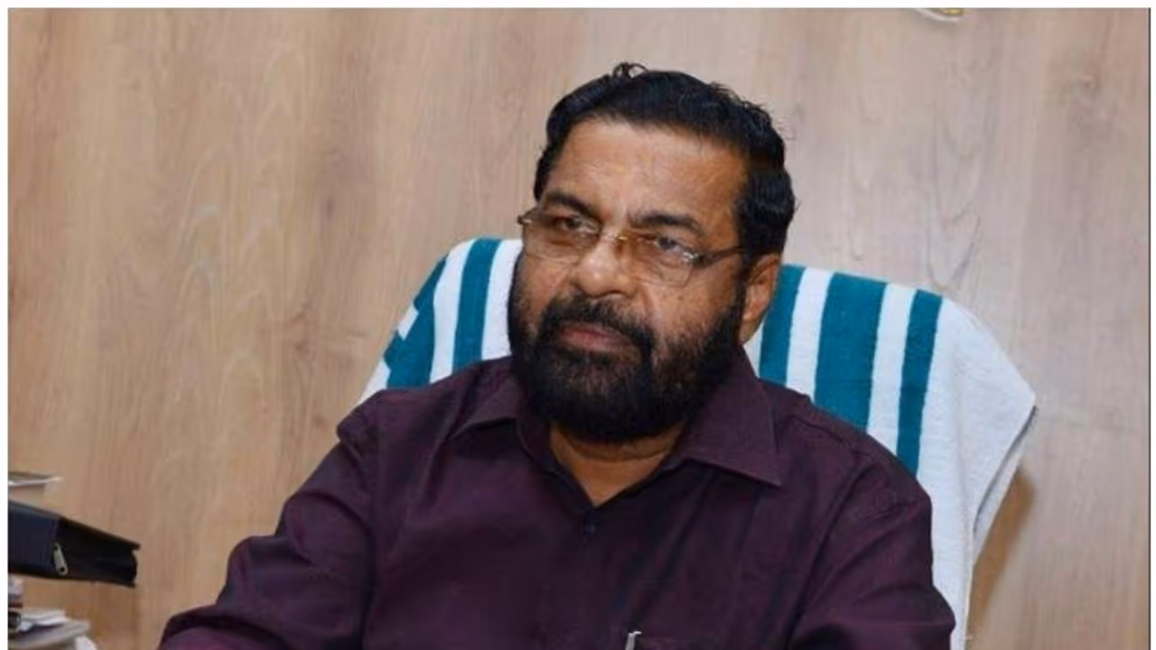 നിരീക്ഷണത്തിലിരിക്കെ കുടുംബവുമായി സമ്പർക്കം, തിരുവനന്തപുരത്ത് കൊവിഡ് രോഗിയുടെ കുട്ടിക്ക് രോഗലക്ഷണം നിരീക്ഷണത്തിലിരിക്കെ കുടുംബവുമായി സമ്പർക്കം, തിരുവനന്തപുരത്ത് കൊവിഡ് രോഗിയുടെ കുട്ടിക്ക് രോഗലക്ഷണം