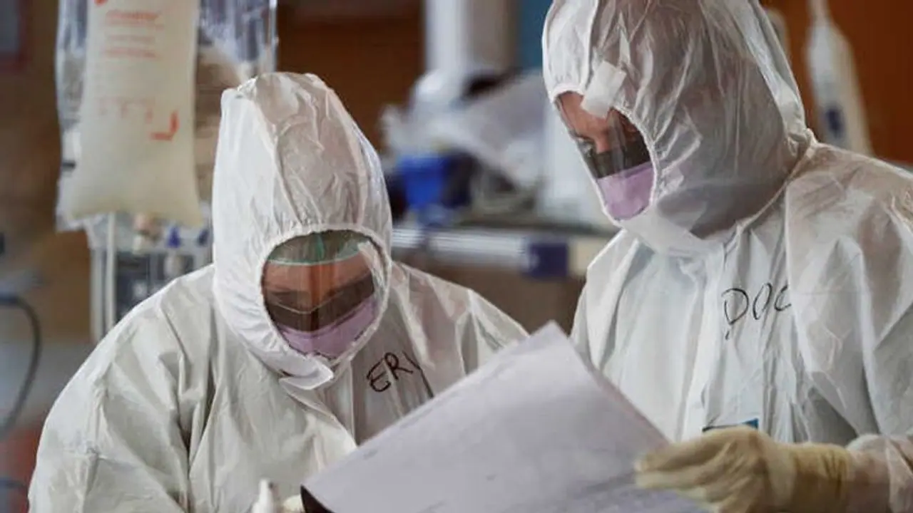 ಭಾರತದಲ್ಲಿ ಕೊರೋನಾ ಅಟ್ಟಹಾಸ: CDDEP ಆತಂಕದ ವರದಿಗೆ ಜಾನ್ ಹಾಪ್ಕಿನ್ಸ್ ವಿವಿ ಸ್ಪಷ್ಟನೆ! ಭಾರತದಲ್ಲಿ ಕೊರೋನಾ ಅಟ್ಟಹಾಸ: CDDEP ಆತಂಕದ ವರದಿಗೆ ಜಾನ್ ಹಾಪ್ಕಿನ್ಸ್ ವಿವಿ ಸ್ಪಷ್ಟನೆ!