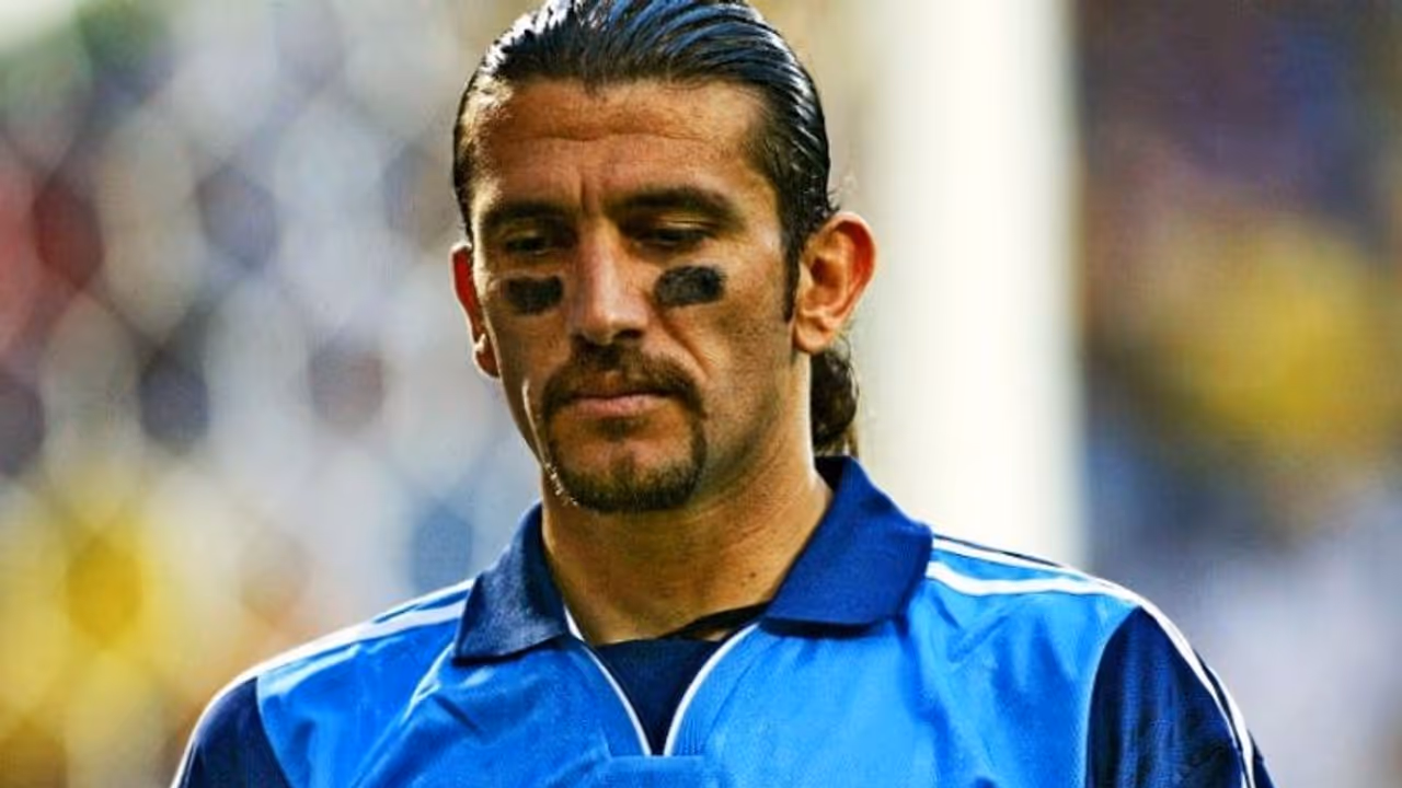 തുർക്കിയുടെ ഇതിഹാസ ഗോളി, 2002 ലോകകപ്പ് ഹീറോ; റുസ്തു റെക്ബറിന് കൊവിഡ് 19 തുർക്കിയുടെ ഇതിഹാസ ഗോളി, 2002 ലോകകപ്പ് ഹീറോ; റുസ്തു റെക്ബറിന് കൊവിഡ് 19