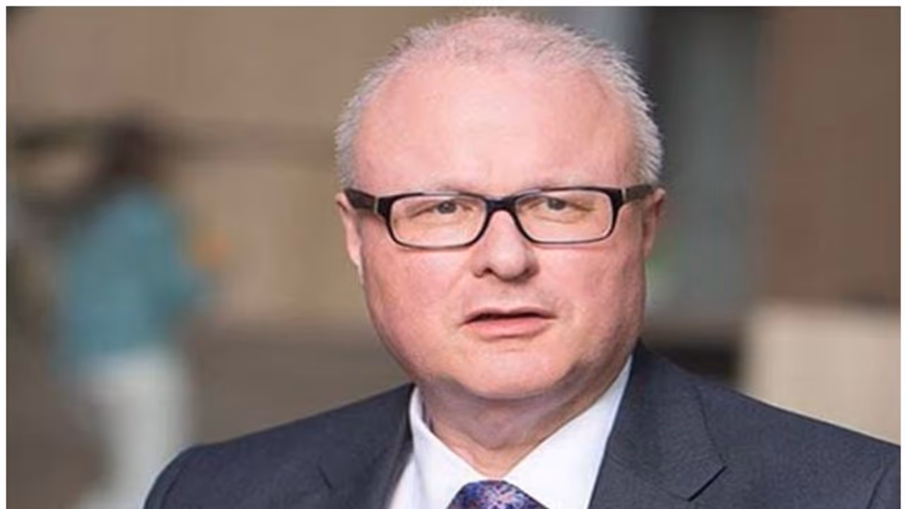 കൊവിഡ് സാമ്പത്തിക പ്രതിസന്ധിയാകുമെന്ന് ഭയം: ജര്മ്മനിയില് സംസ്ഥാന ധനമന്ത്രി ആത്മഹത്യ ചെയ്തു കൊവിഡ് സാമ്പത്തിക പ്രതിസന്ധിയാകുമെന്ന് ഭയം: ജര്മ്മനിയില് സംസ്ഥാന ധനമന്ത്രി ആത്മഹത്യ ചെയ്തു