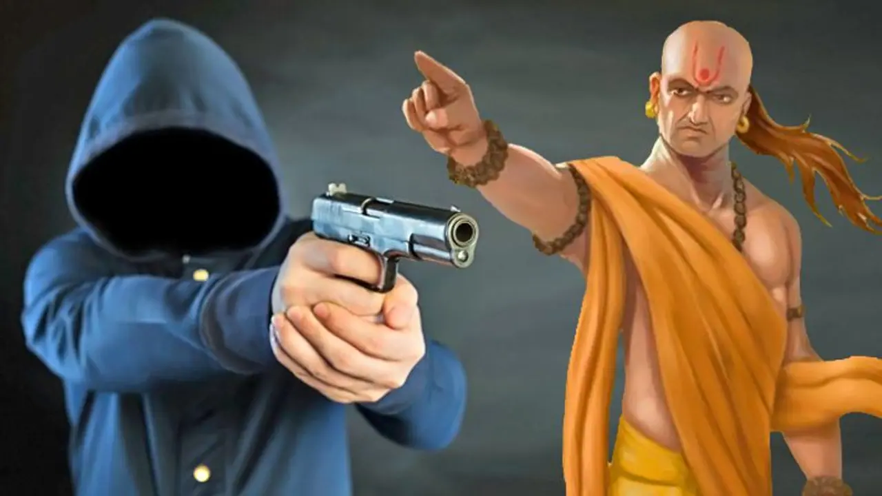 চাণক্যের এই নীতিতেই রয়েছে 'শত্রু' কে পরাজিত করার টোটকা চাণক্যের এই নীতিতেই রয়েছে 'শত্রু' কে পরাজিত করার টোটকা