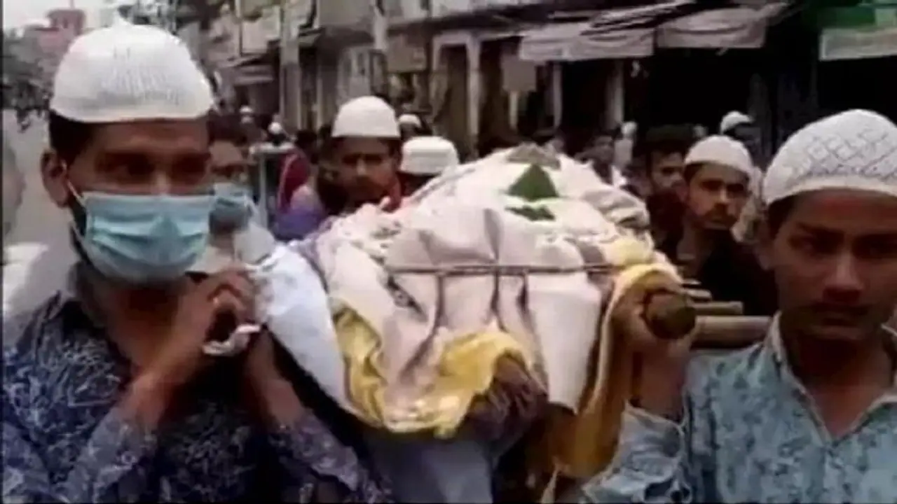 ಲಾಕ್ಡೌನ್: ಹಿಂದೂ ಸಹೋದರನ ಅಂತ್ಯ ಸಂಸ್ಕಾರ ನೆರವೇರಿಸಿದ ಮುಸ್ಲಿಂ ಬಾಂಧವರು! ಲಾಕ್ಡೌನ್: ಹಿಂದೂ ಸಹೋದರನ ಅಂತ್ಯ ಸಂಸ್ಕಾರ ನೆರವೇರಿಸಿದ ಮುಸ್ಲಿಂ ಬಾಂಧವರು!