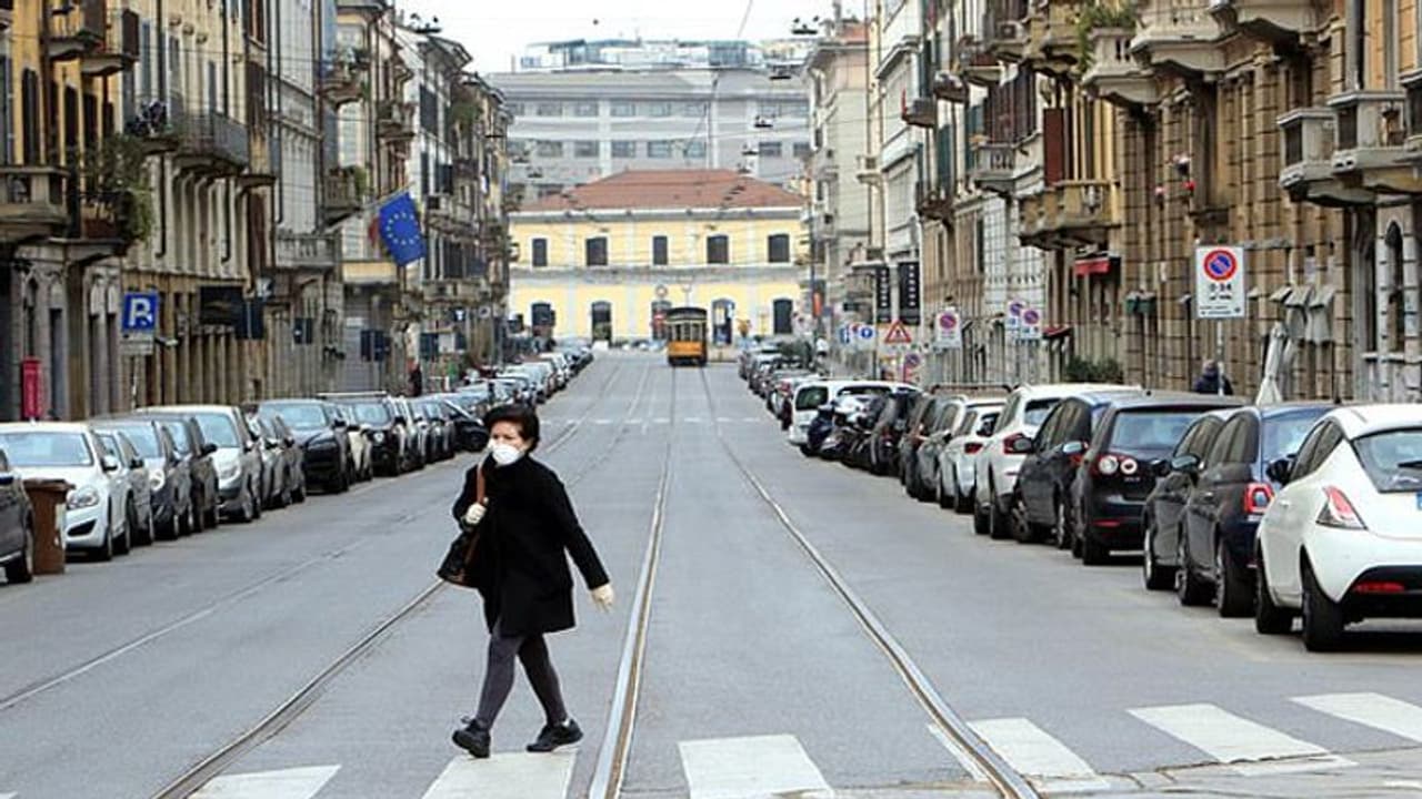করোনাভাইরাসের মৃত্যুপুরী ইতালি, আরও বাড়াল লকডাউন, আলাদা করা হতে পারে পরিবারকেও করোনাভাইরাসের মৃত্যুপুরী ইতালি, আরও বাড়াল লকডাউন, আলাদা করা হতে পারে পরিবারকেও