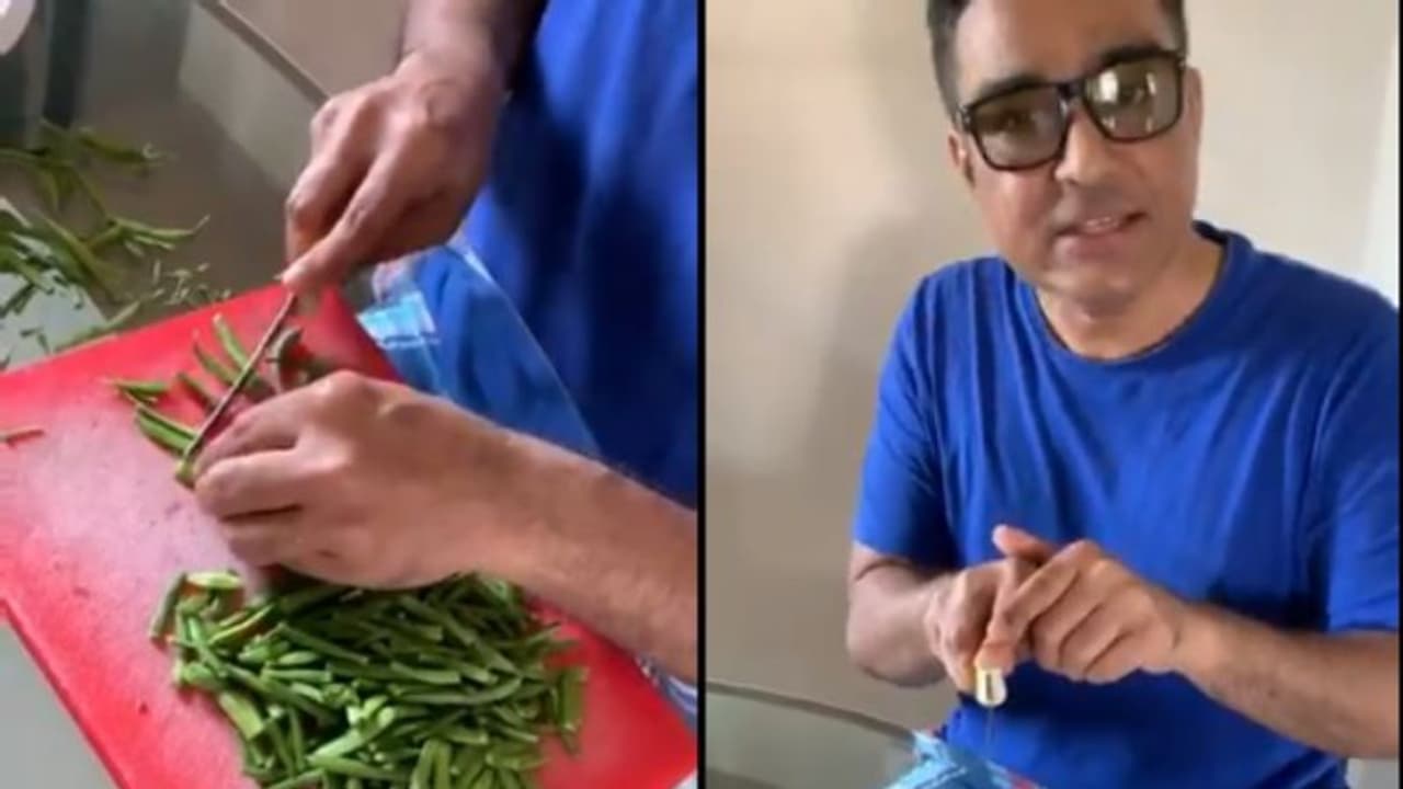 'തട്ടിക്കൂട്ട്' അല്ല, പ്രൊഫഷണല്; എങ്ങനെ പച്ചക്കറി അരിയാമെന്ന വീഡിയോയുമായി മഞ്ജരേക്കര് 'തട്ടിക്കൂട്ട്' അല്ല, പ്രൊഫഷണല്; എങ്ങനെ പച്ചക്കറി അരിയാമെന്ന വീഡിയോയുമായി മഞ്ജരേക്കര്