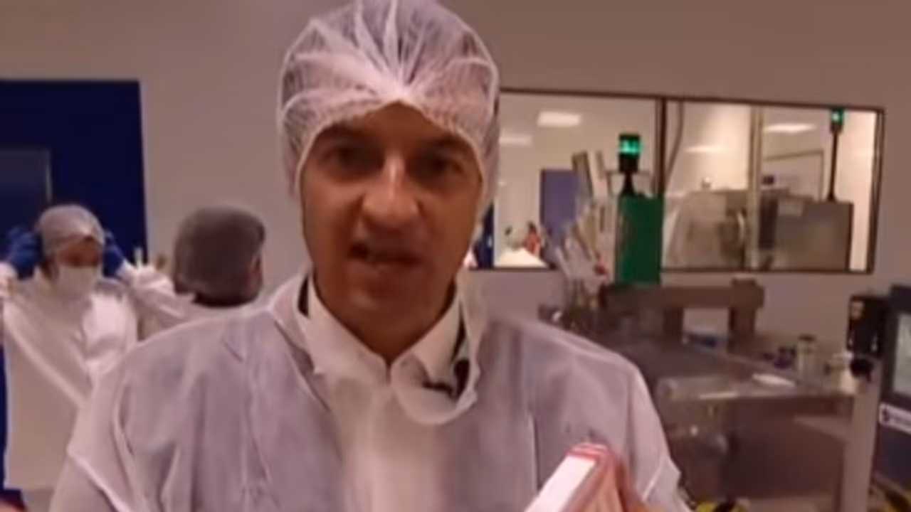 தோட்டாக்களை கீழே போட்டு.. மாத்திரை தயாரிப்பில் இறங்கிய "ராணுவத்தினர்"..! கொரோனாவால் வந்த சோதனை..!