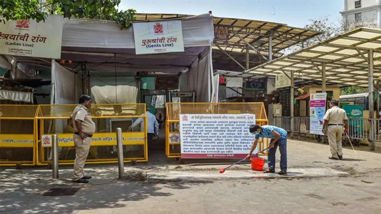 संक्रमण को रोकने के लिए मुम्बई के 2 कॉलोनियों को किया गया सील, आदित्य ठाकरे ने ट्वीट कर दी जानकारी संक्रमण को रोकने के लिए मुम्बई के 2 कॉलोनियों को किया गया सील, आदित्य ठाकरे ने ट्वीट कर दी जानकारी