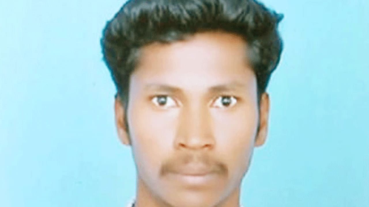 காதல் திருமணம் செய்த இளைஞர்... இரும்பு ராடால் துடிக்க துடிக்க அடித்து கொலை செய்த கொடூரம்..!