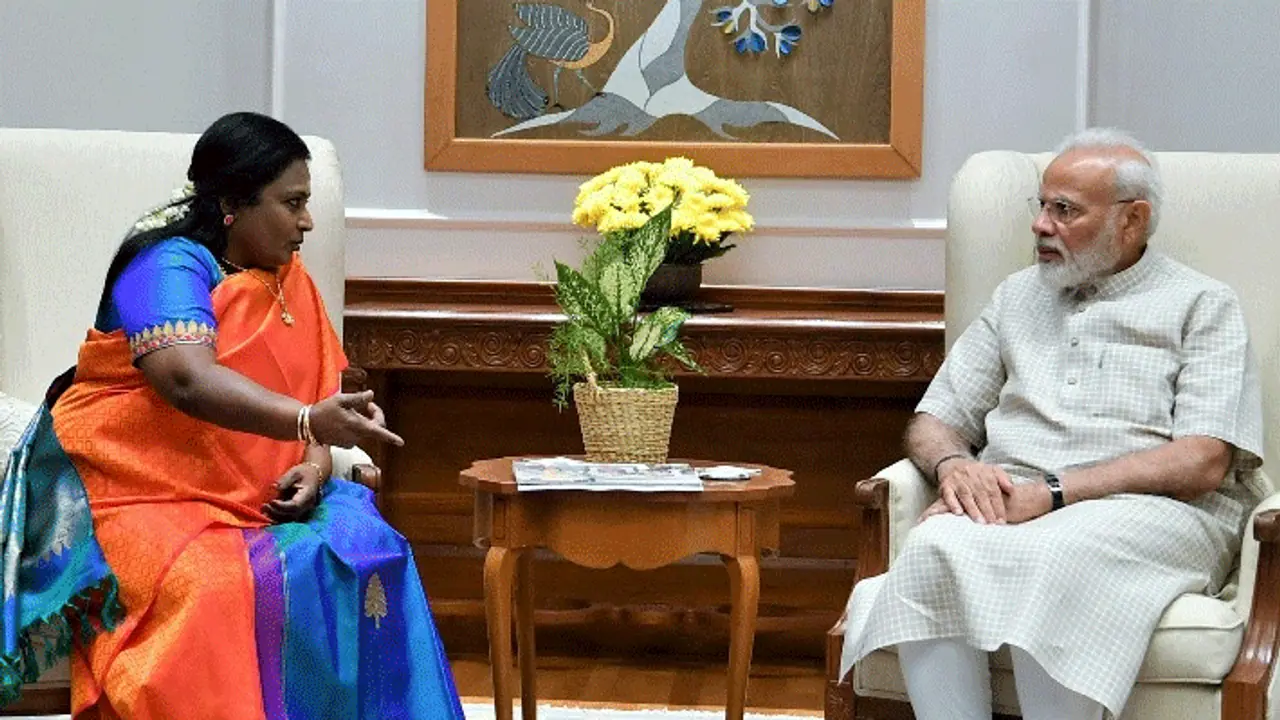 తమిళిసై ఢిల్లీ టూర్: ప్రధాని మోడీతో తెలంగాణ గవర్నర్ భేటీ
