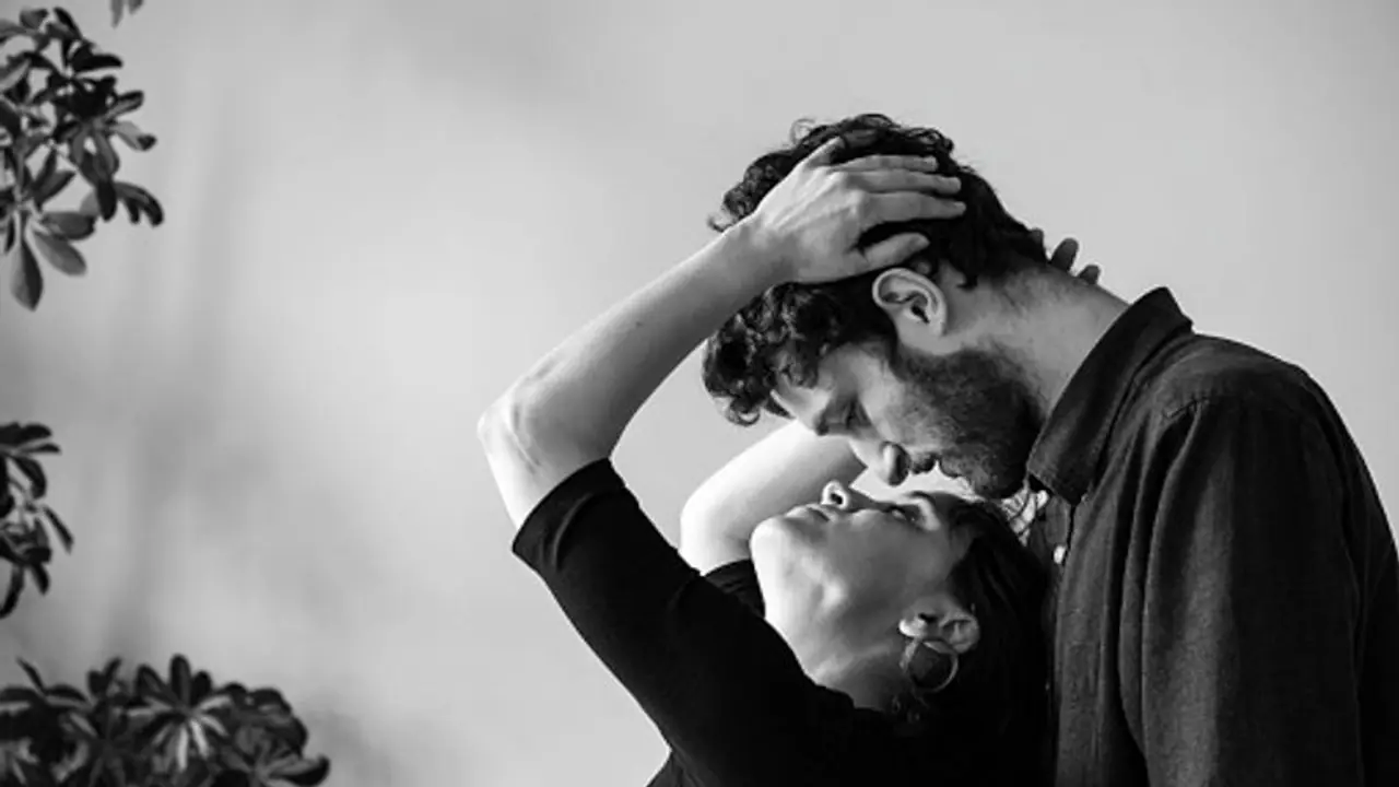 বিয়ের আগে শারীরিক সম্পর্ক ভালো না ক্ষতিকর, এই বিষয়ে কী বলছে সমীক্ষা বিয়ের আগে শারীরিক সম্পর্ক ভালো না ক্ষতিকর, এই বিষয়ে কী বলছে সমীক্ষা