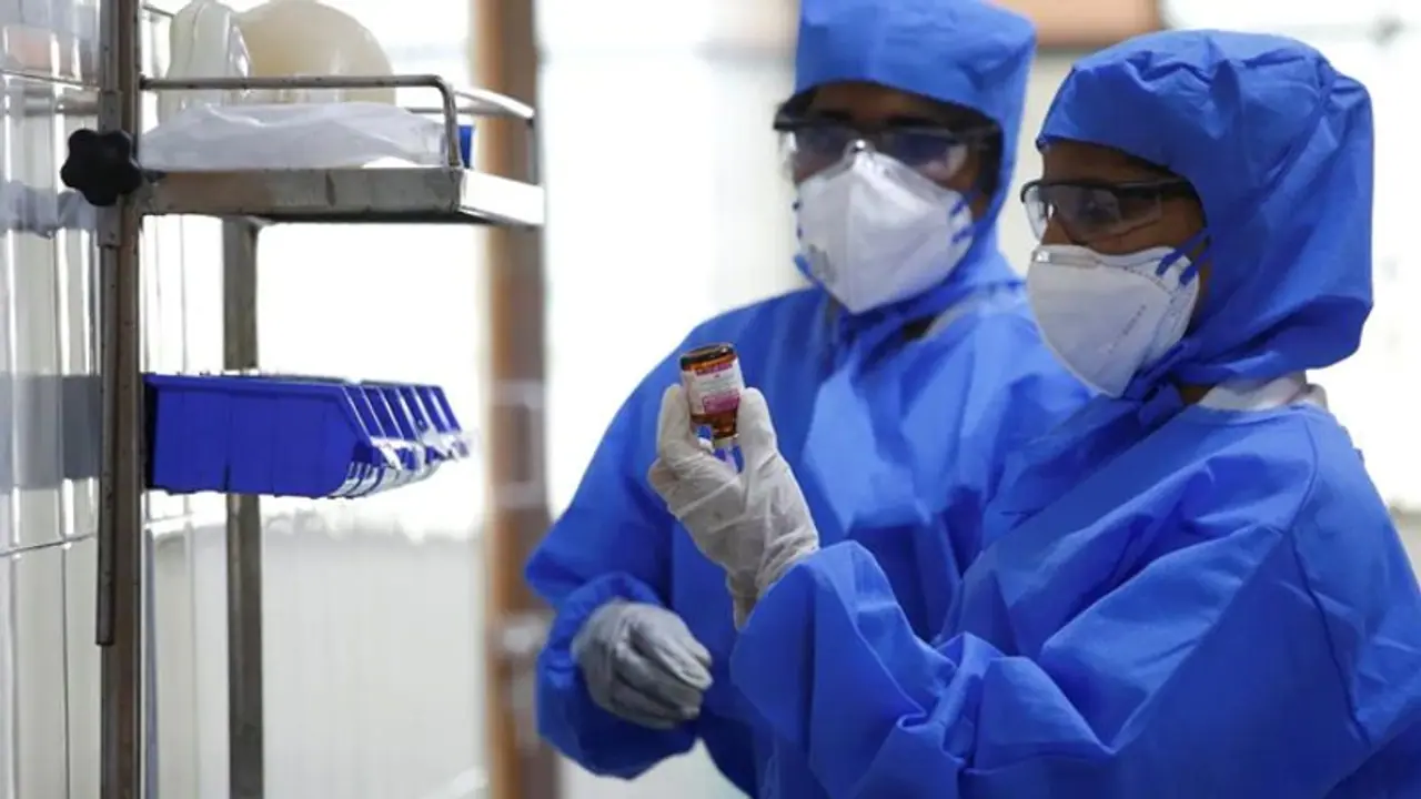 മതിയായ ആരോഗ്യപ്രവർത്തകരില്ല; കാസർകോട് ജില്ലയില് സന്നദ്ധ പ്രവർത്തകരെ വേണമെന്ന് കളക്ടർ മതിയായ ആരോഗ്യപ്രവർത്തകരില്ല; കാസർകോട് ജില്ലയില് സന്നദ്ധ പ്രവർത്തകരെ വേണമെന്ന് കളക്ടർ