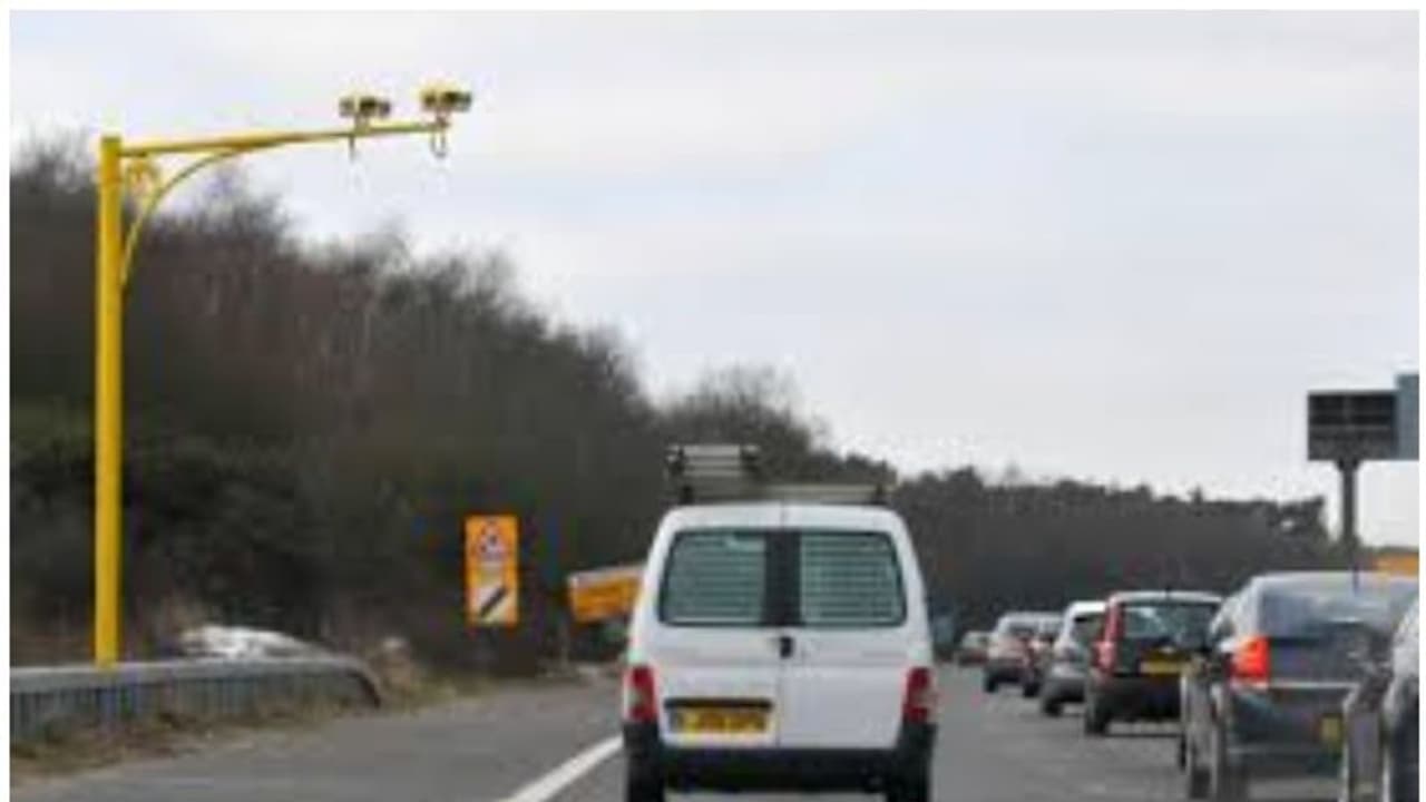 കെൽട്രോൺ വഴി സ്പീഡ് ക്യാമറകൾ സ്ഥാപിക്കാൻ ആറ് കോടിയിലധികം രൂപ; ധനവകുപ്പ് ഉത്തരവ് പുറത്തിറങ്ങി കെൽട്രോൺ വഴി സ്പീഡ് ക്യാമറകൾ സ്ഥാപിക്കാൻ ആറ് കോടിയിലധികം രൂപ; ധനവകുപ്പ് ഉത്തരവ് പുറത്തിറങ്ങി