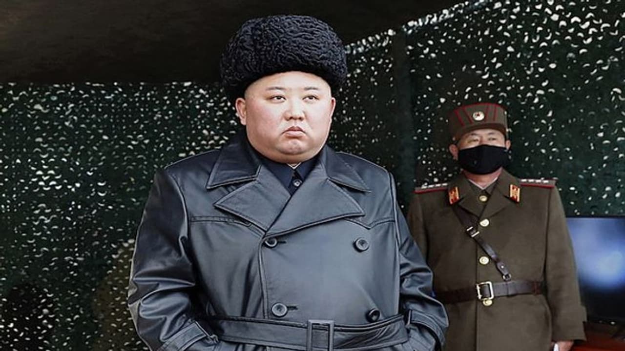 உலகை அதிர வைத்த வடகொரிய அதிபர் கிம் ஜாங் உன் கவலைக்கிடம்..? உலகை அதிர வைத்த வடகொரிய அதிபர் கிம் ஜாங் உன் கவலைக்கிடம்..?