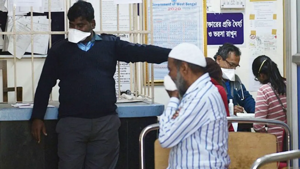 এবার করোনায় মৃত্য়ু বেলঘড়িয়ার বাসিন্দার, রাজ্যে সংখ্যা বেড়ে ৬ এবার করোনায় মৃত্য়ু বেলঘড়িয়ার বাসিন্দার, রাজ্যে সংখ্যা বেড়ে ৬