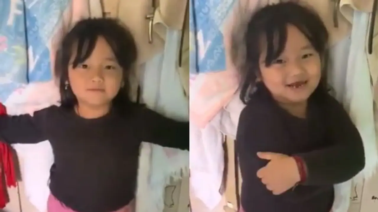 'বাইরে যেতে দেবো না করোনা আছে', বাবার সামনে দরজা আগলে দাঁড়ানো ক্ষুদের কীর্তি ভাইরাল নেট দুনিয়ায় 'বাইরে যেতে দেবো না করোনা আছে', বাবার সামনে দরজা আগলে দাঁড়ানো ক্ষুদের কীর্তি ভাইরাল নেট দুনিয়ায়