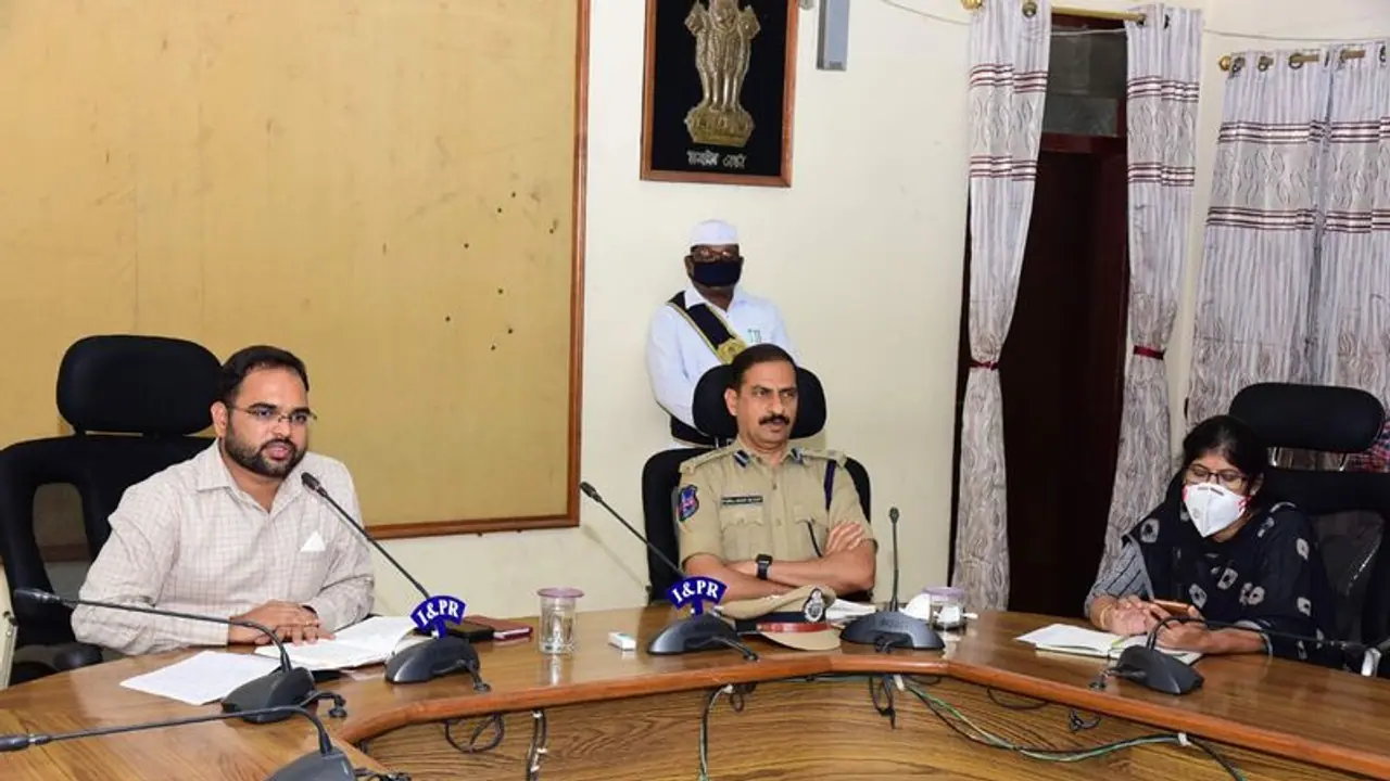 ఇండోనేషియన్లను తెచ్చిన ఆటో డ్రైవర్ కు కరోనా పాజిటివ్ ఇండోనేషియన్లను తెచ్చిన ఆటో డ్రైవర్ కు కరోనా పాజిటివ్