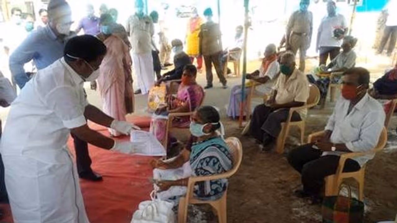 இன்று முதல் அரசு கொடுக்கிறது ஆயிரம் ரூபாய்..! மறக்காம வாங்குங்க மக்களே..!