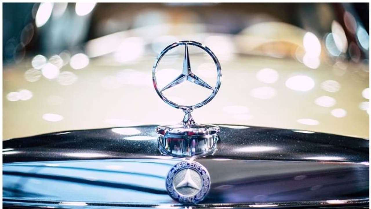 ബെന്സിന്റെ രണ്ട് പുത്തന് മോഡലുകള് 27ന് എത്തും ബെന്സിന്റെ രണ്ട് പുത്തന് മോഡലുകള് 27ന് എത്തും