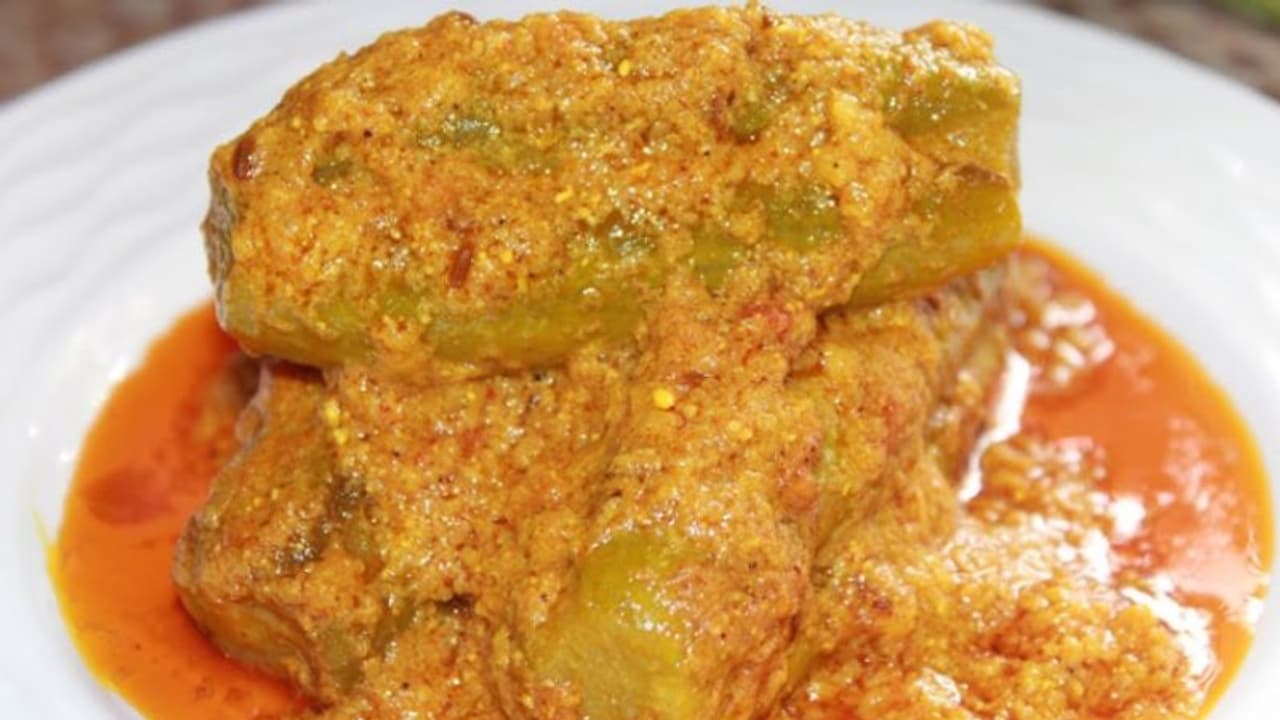 পাতে পড়ুক নারকেল পোস্ত পটল, রইল পটলের এই নিরামিষ পদের রেসিপি পাতে পড়ুক নারকেল পোস্ত পটল, রইল পটলের এই নিরামিষ পদের রেসিপি