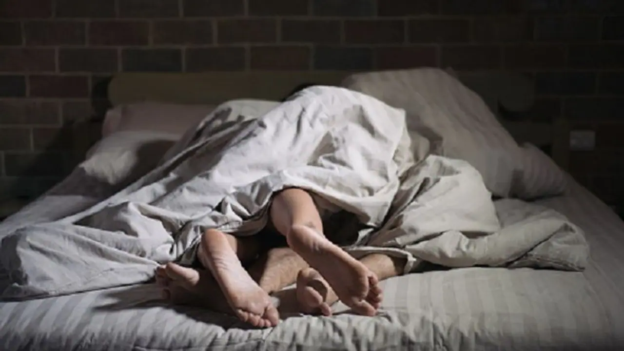 Coronavirus outbreak: Ireland issues guidelines on safe sex, hygienic masturbation Coronavirus outbreak: Ireland issues guidelines on safe sex, hygienic masturbation