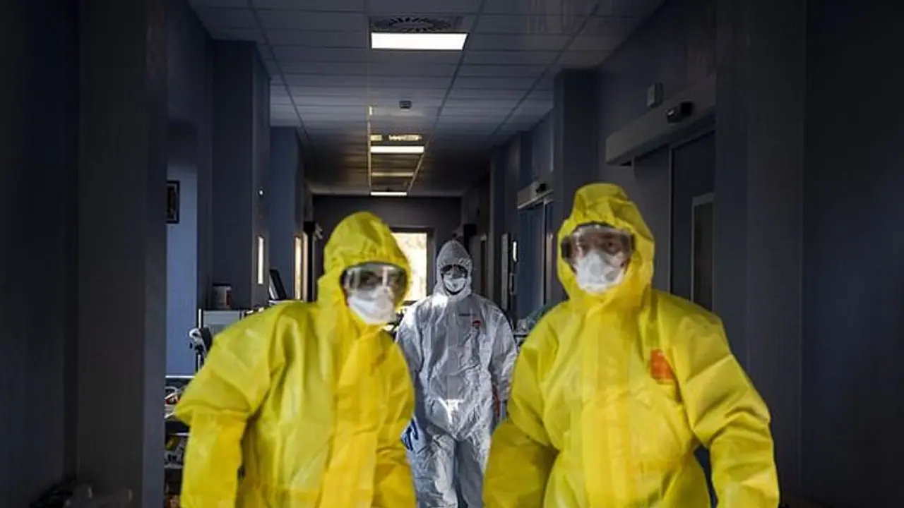 Coronavirus: 2 nurses in Delhi hospital test positive