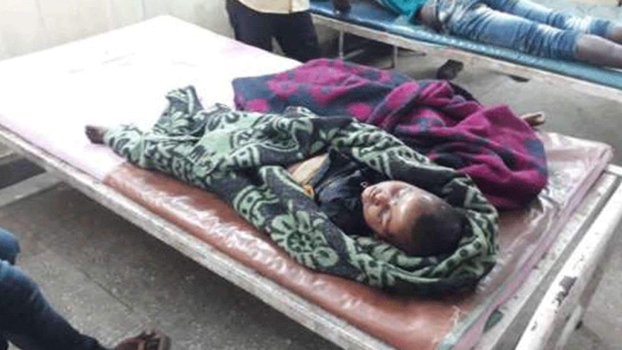 कोरोना की दहशत के बीच आई एक बुरी खबर, 2 मासूम बच्चों की मौत..पास काम कर रहे माता पिता को नहीं खबर कोरोना की दहशत के बीच आई एक बुरी खबर, 2 मासूम बच्चों की मौत..पास काम कर रहे माता पिता को नहीं खबर