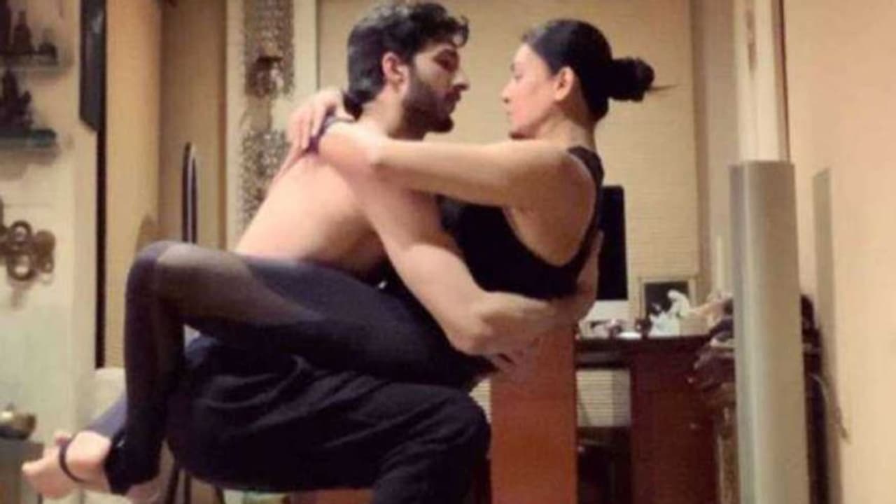 ലോക്ഡൗൺ കാലത്ത് കപ്പിള്‍ വര്‍ക്കൗട്ടുമായി സുസ്മിത സെൻ; വെെറലായി ചിത്രങ്ങൾ