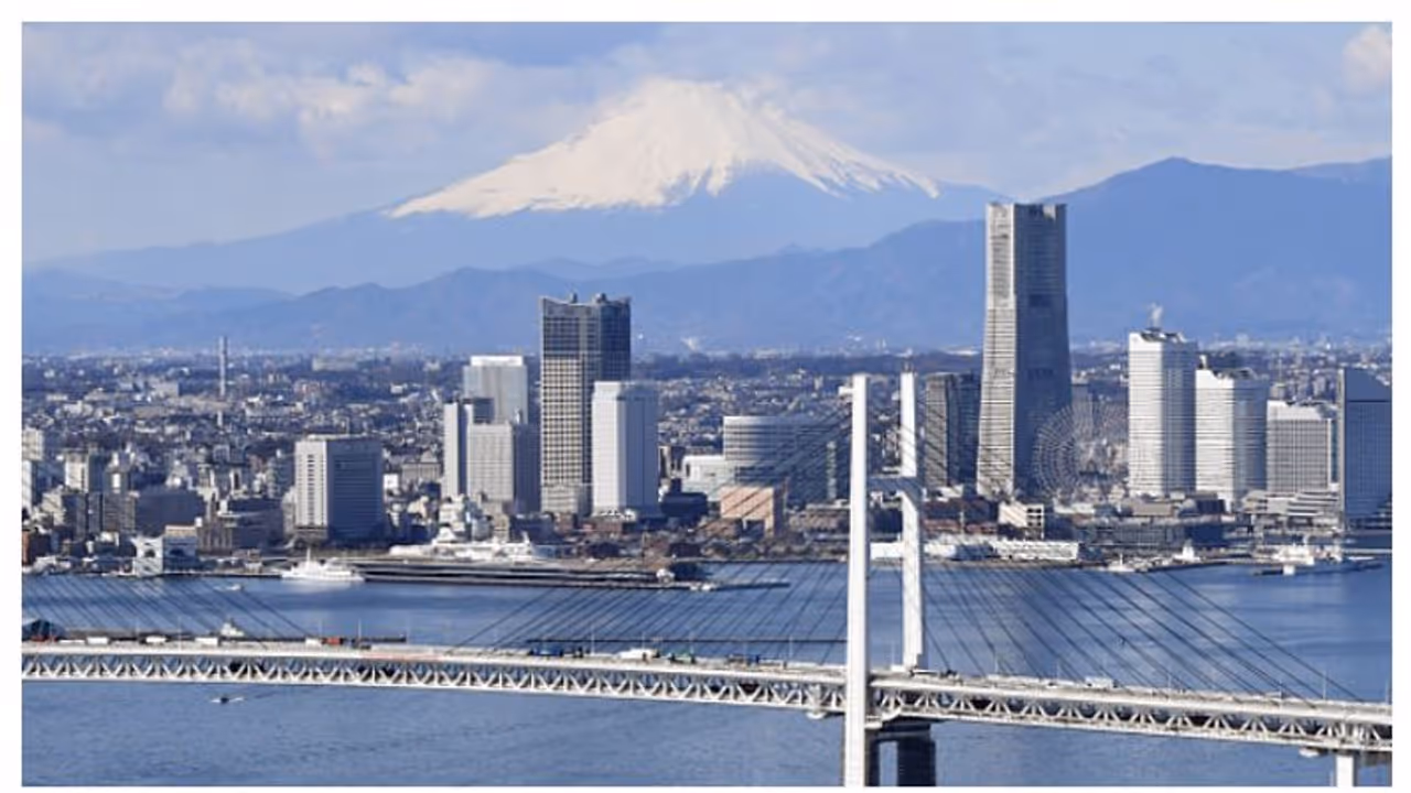 করোনা সংক্রমণের মধ্যেই নতুন বিপদ জাপানের সামনে, আগ্নেয়গিরির ভস্মের নিচে ঢাকতে চলেছে টোকিও করোনা সংক্রমণের মধ্যেই নতুন বিপদ জাপানের সামনে, আগ্নেয়গিরির ভস্মের নিচে ঢাকতে চলেছে টোকিও